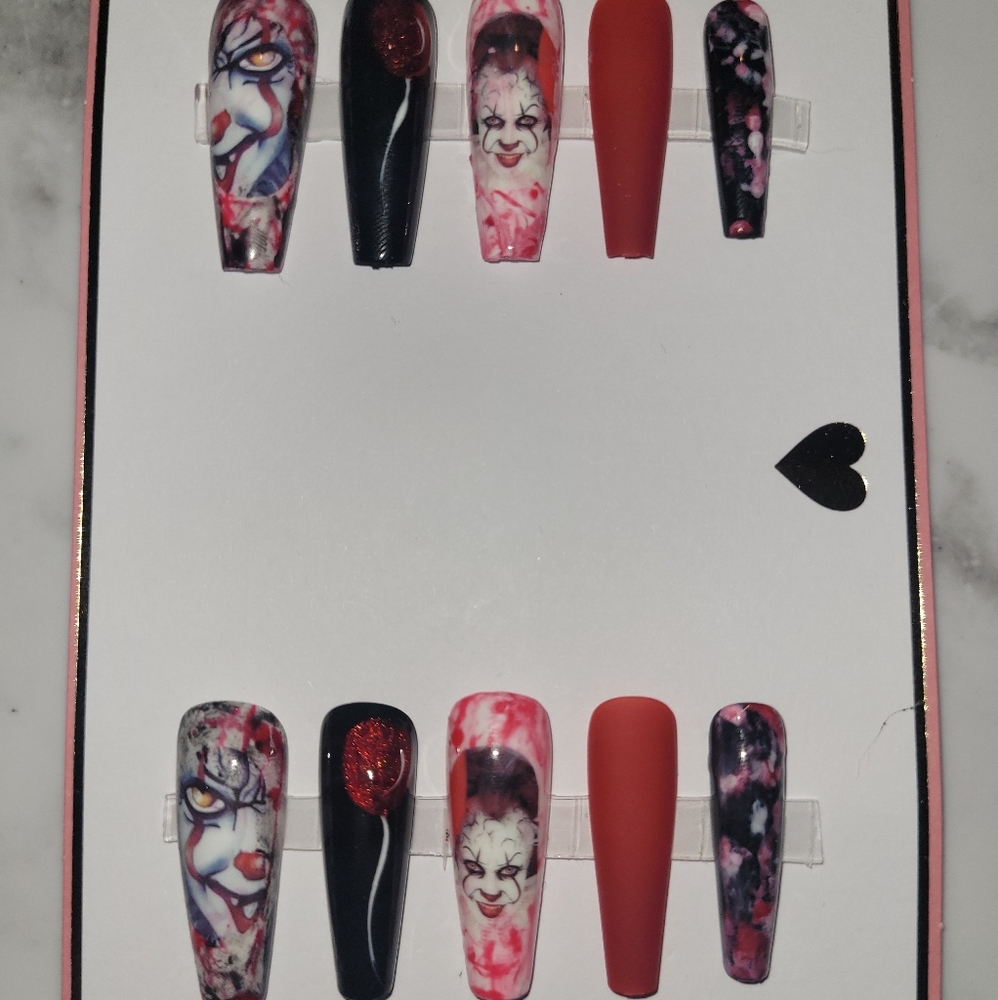 Press on nails